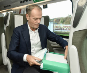 Tak podróżuje po Polsce Donald Tusk