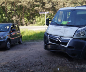 Wypadek w podbydgoskim Maksymilianowie. Zderzyły się dwa samochody! [ZDJĘCIA]