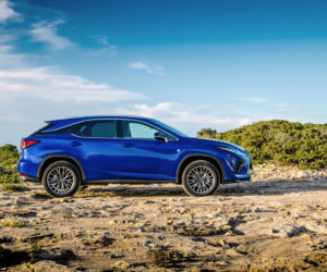 Lexus RX lifting 2020