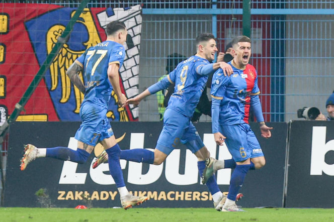 Kibice na meczu Piast Gliwice - Legia Warszawa