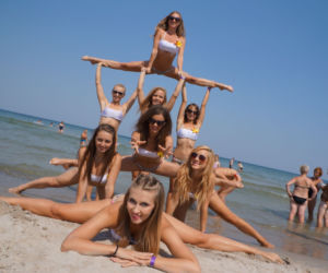 Dziewczyny z Bell Arto Cheerleaders