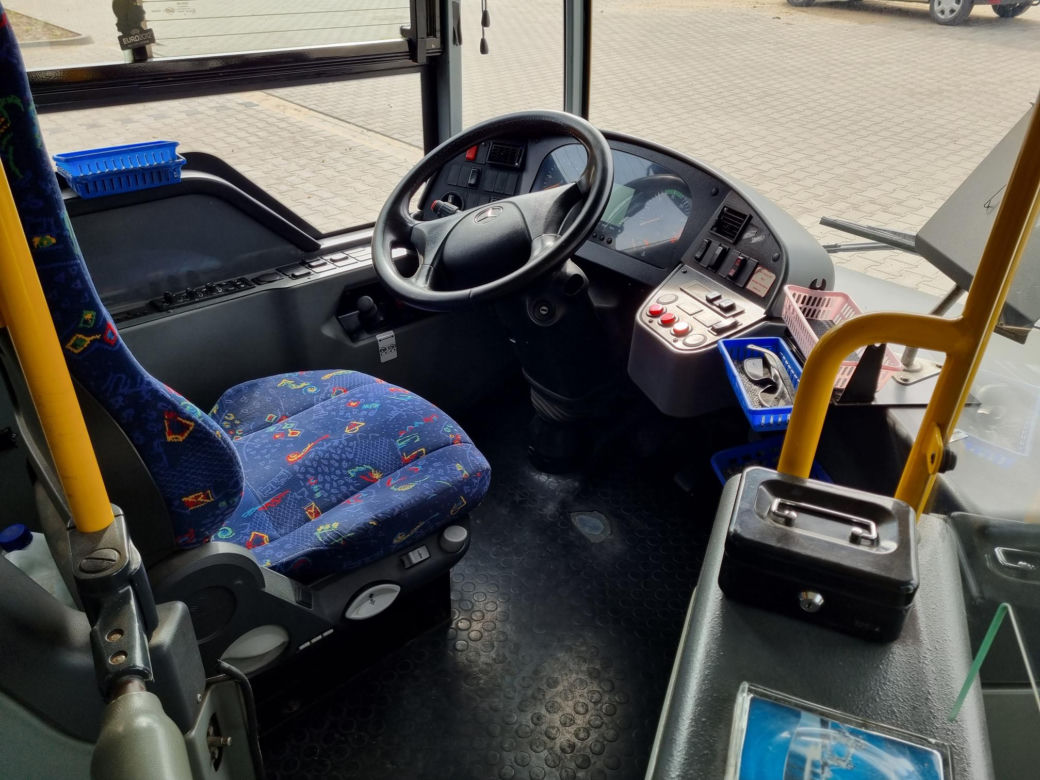 ZEC Starachowice sprzedaje 10 Mercedesów. Drugi przetarg niższa cena