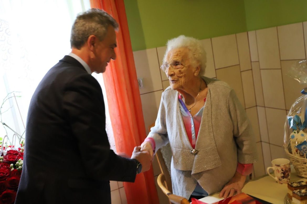 Pani Maria skończyła 100 lat. Doczekała się praprawnuków