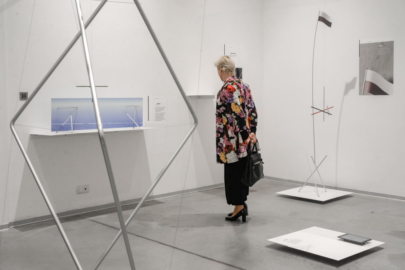 Wernisaż wystawy Jerzego Porębskiego „I cóż z tego, że świat wisi na włosku?”