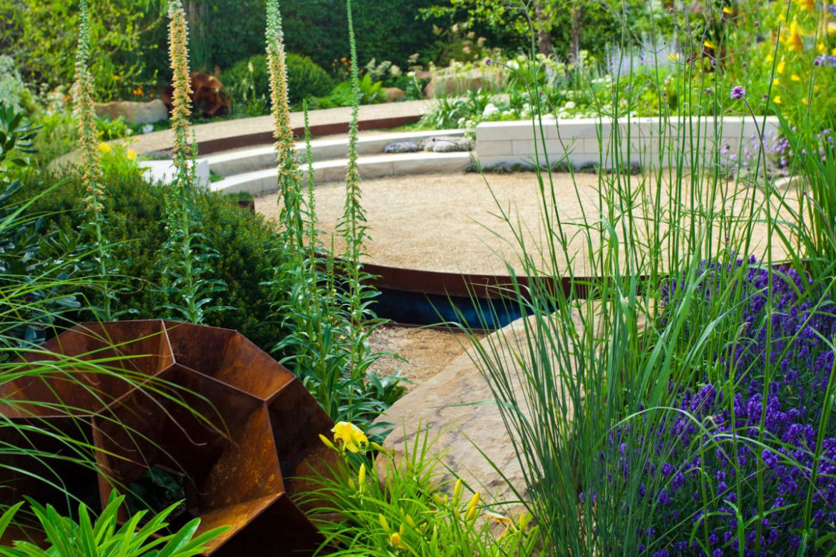 patio3.jpg