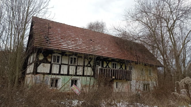Dom w Pławnej Dolnej - stan przed remontem i archiwalia