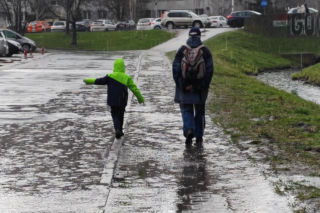 Załamanie pogody nadciąga nad Polskę. IMGW zapowiada śnieg w Tatrach i wichury na południu