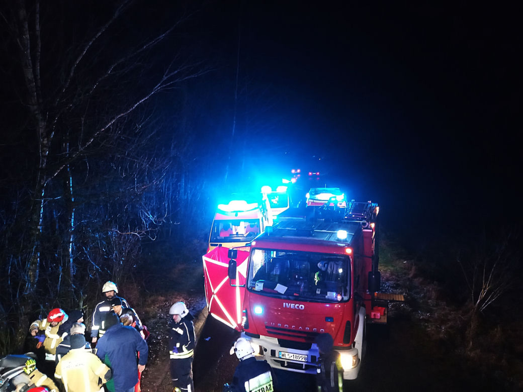Zabił się o północy w sylwestrową noc. Jego passat roztrzaskał się na drzewie