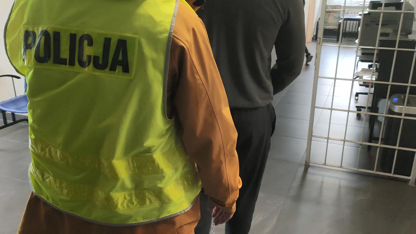 Napad na jubilera w Toruniu. Sprawcę dopadli w Rzeszowie