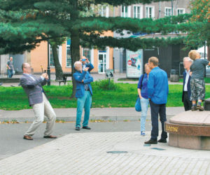 Słit focie z dużym misiem