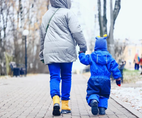 Matka z 3-latką zapukała do straży miejskiej