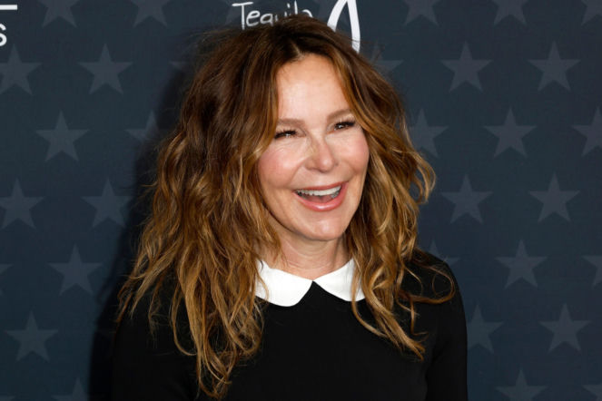 Zrobiła operację i straciła karierę. Dziś Jennifer Grey obchodzi 66. urodziny i znowu jest na salonach