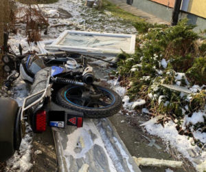Gliwice. Olbrzymia eksplozja w bloku, fala wyłamała okna! Mieszkańcy musieli uciekać