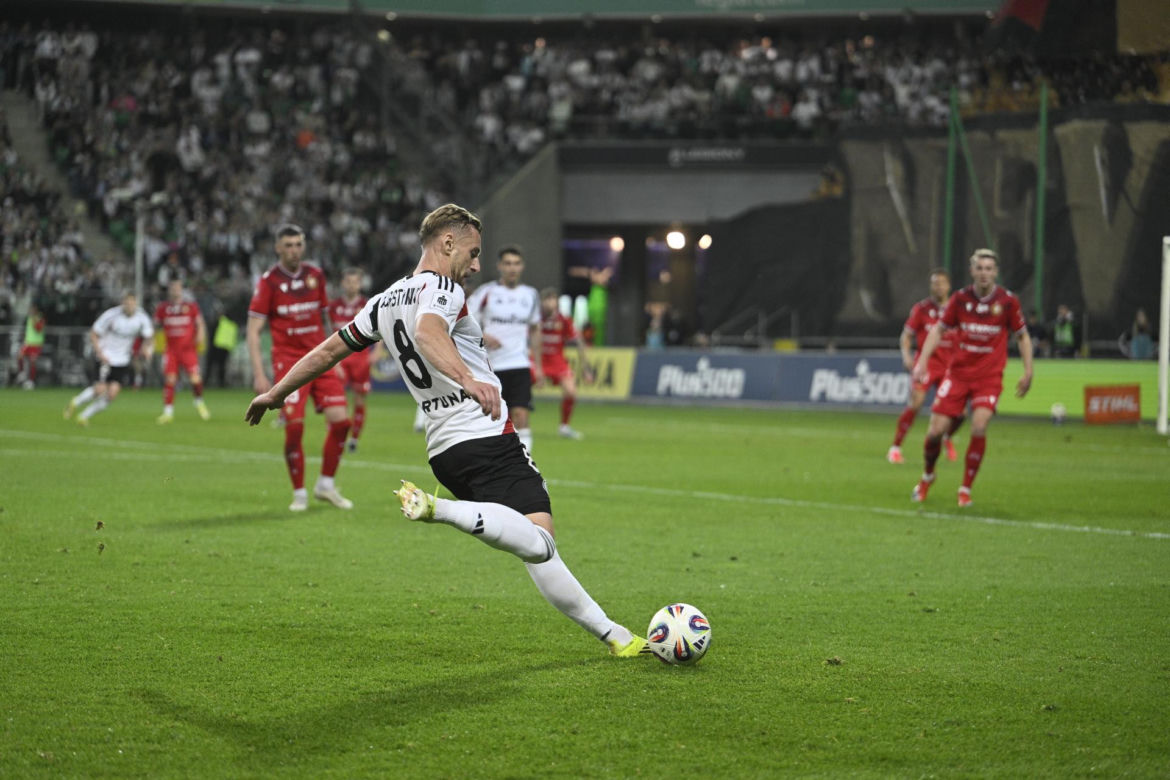 31. kolejka PKO BP Ekstraklasy 2025/2026. Mecz Legia Warszawa - Łódź Widzew
