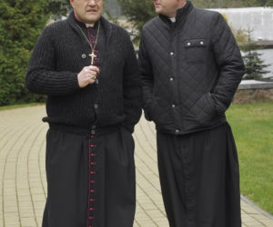 Amerykanie okradają gwiazdy Rancza