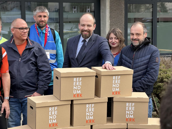 Ponad 130 tysięcy podpisów za odwołaniem prezydenta Krakowa. Wiemy, kiedy może odbyć się głosowanie