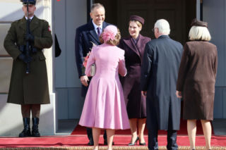 Marta Nawrocka w czerwieni