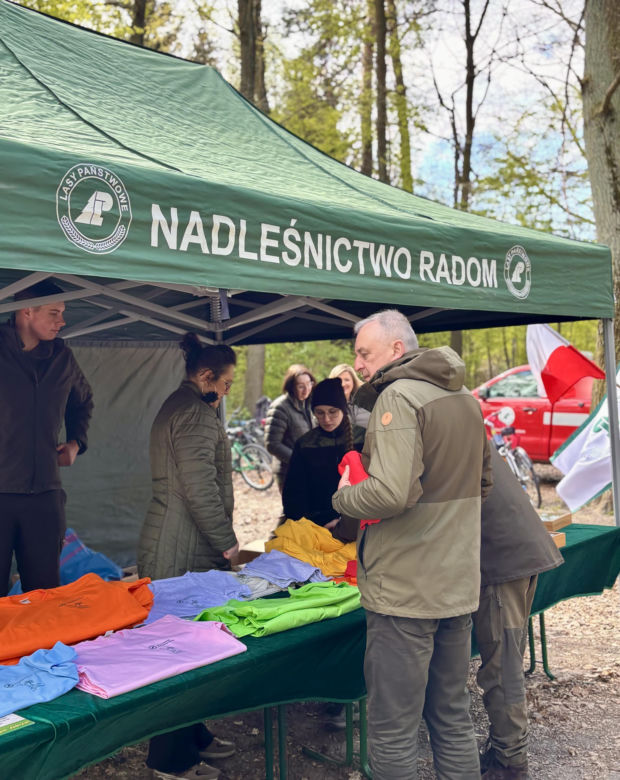 Akcja Sadzenia Lasu z Nadleśnictwem Radom