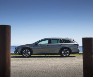 Opel Insignia Country Tourer 1.6 Turbo 200 KM A6