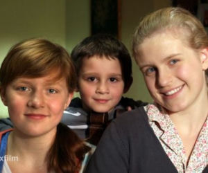 M jak miłość. Mateusz (Krystian Domagała), Ula (Iga Krefft), Natalia (Marcjanna Lelek)