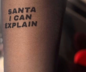 Doda zrobiła fanom prezent na mikołajki. Wskoczyła w czerwone ciuszki i rozgrzała sieć!