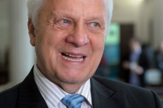 Wojna wśród totalnej opozycji. Niesiołowski: Schetyna to matoł!