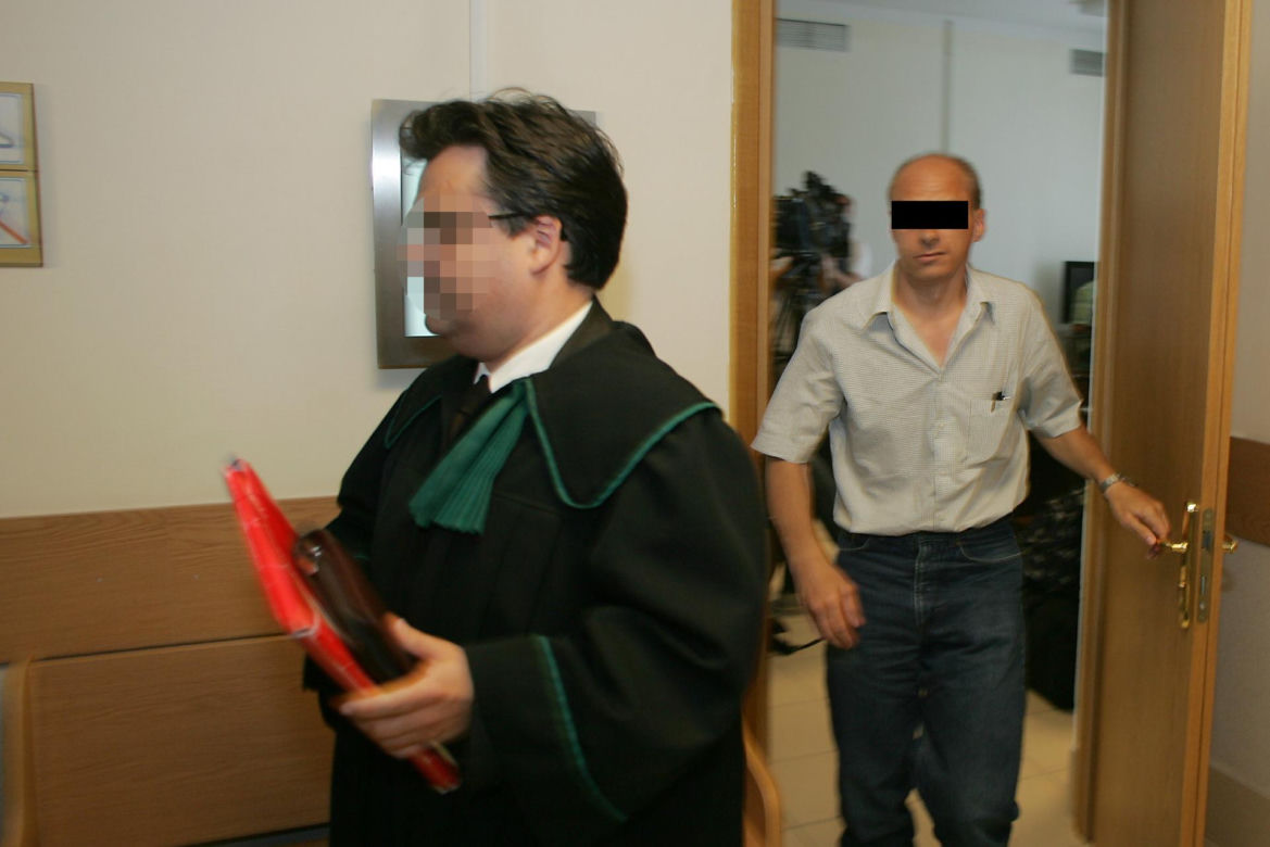 Terroryzował Warszawę. Z nienawiści zabił pięć kobiet. Łomiarz znowu wychodzi na wolność