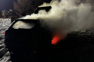 Pożar auta osobowego w Helenowie