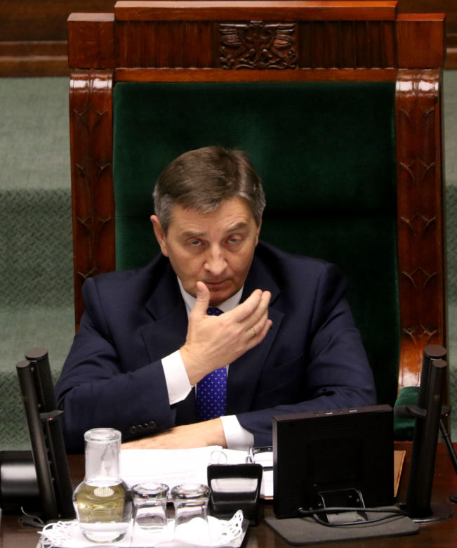 Kuchciński nie chce już kawioru