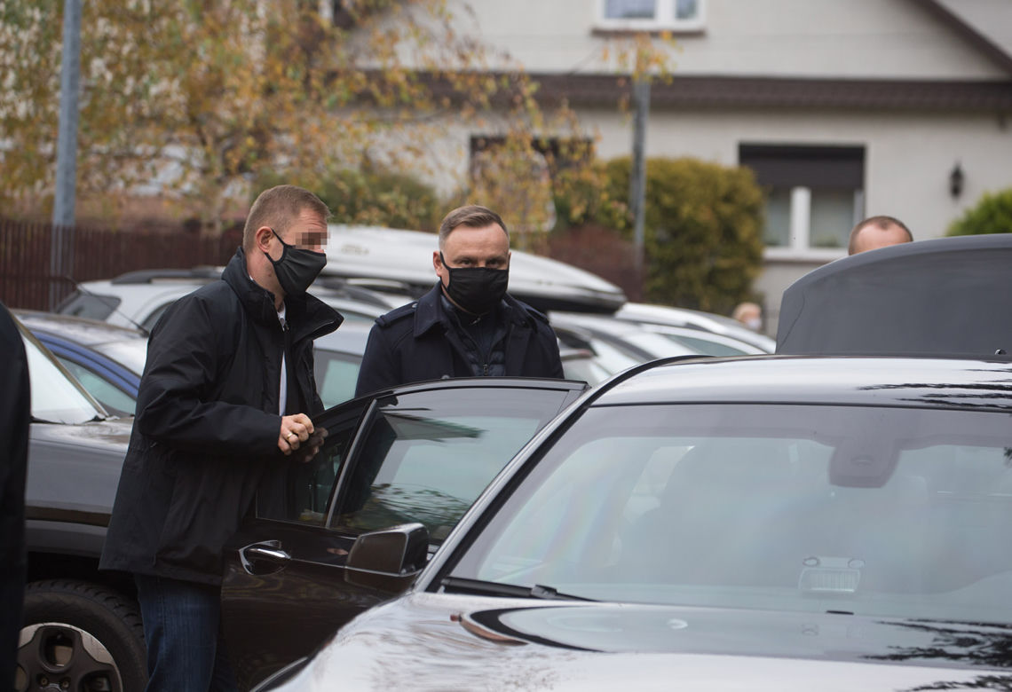 Prezydent cały weekend wykańczał apartament