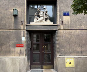 Kamienica czynszowa Fabryki Ćmielów w Krakowie