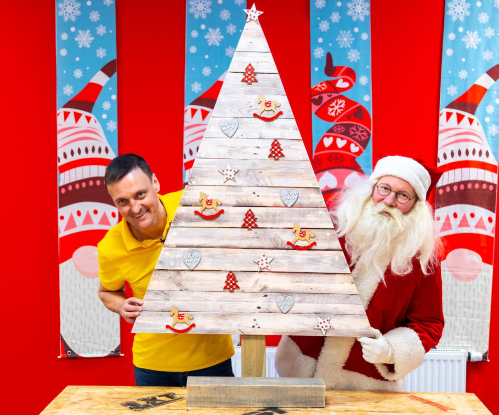 DIY. Zrób to sam: choinka z palet