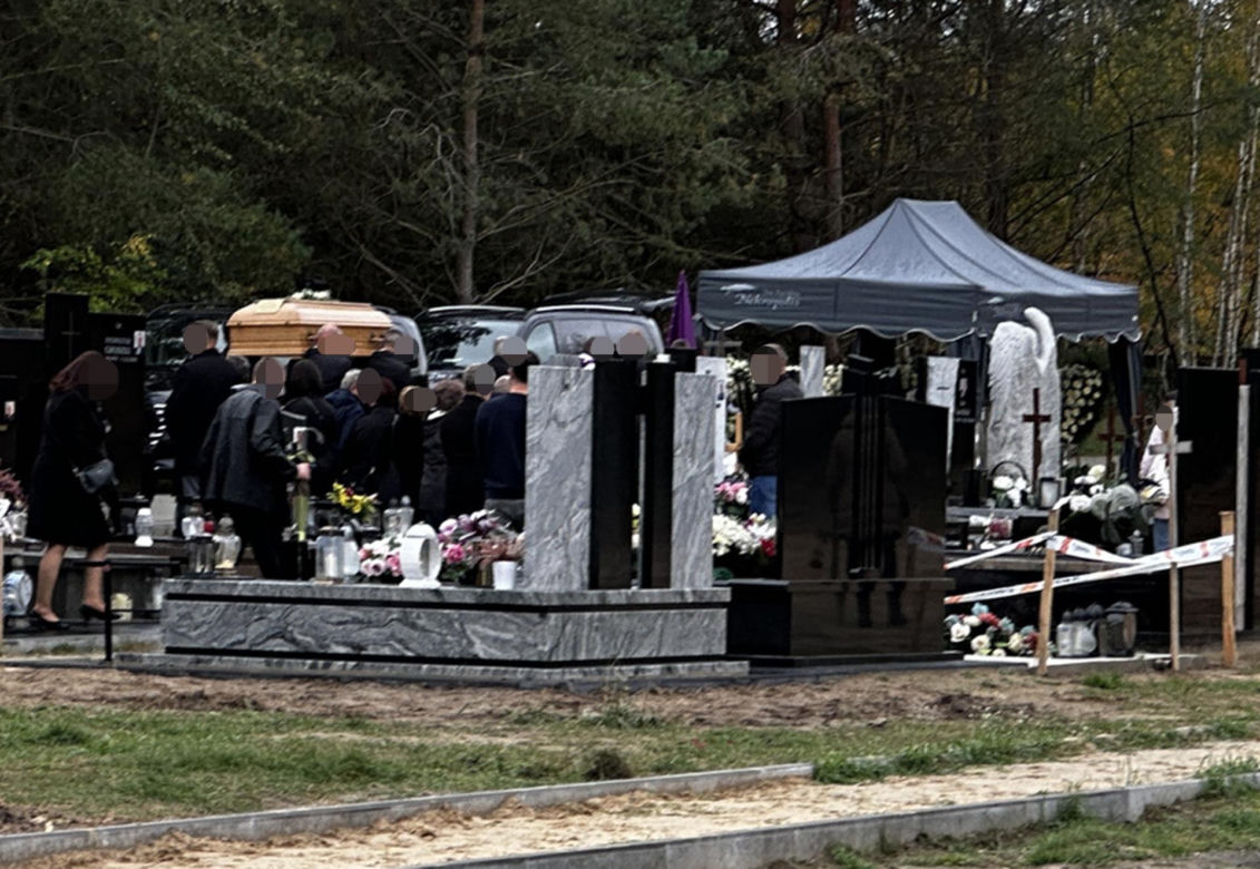 Woźna zginęła w szkole z rąk 15-latka. Bliscy pożegnali Darię. "Oddała życie za innych"