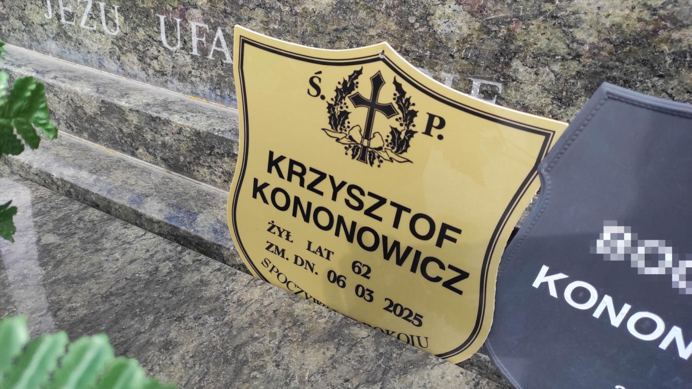 Grób Krzysztofa Kononowicza
