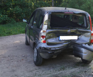 Wypadek w podbydgoskim Maksymilianowie. Zderzyły się dwa samochody! [ZDJĘCIA]