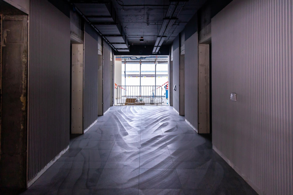 Biurowiec The Bridge – antresola lobby