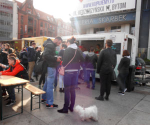 Food Trucki opanowały katowicki rynek.