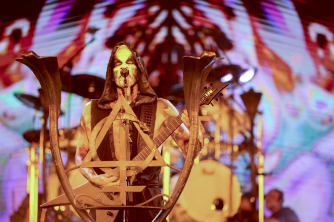 Nergal cofa się o 30 lat. Na Summer Dying Loud odtworzy początki Behemotha