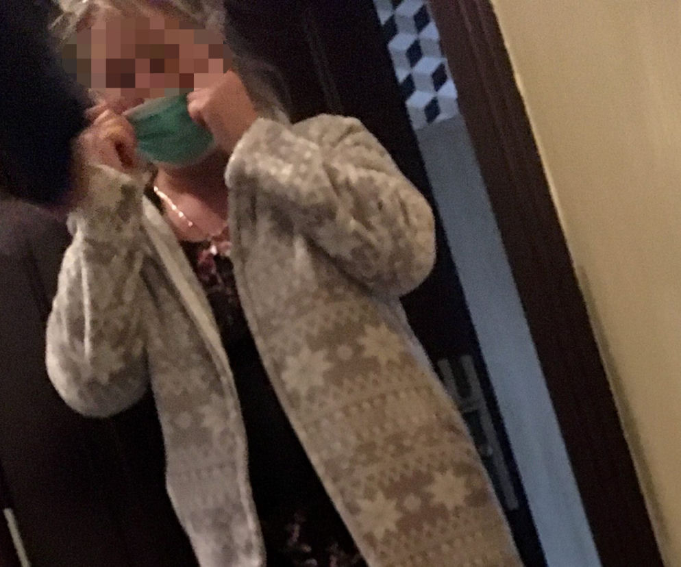 Wiedziała, że ma koronawirusa. Mimo to chodziła po sklepach i robiła zakupy