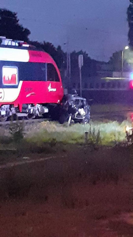 Wypadek na przejeździe kolejowym na Olszynka Grochowska