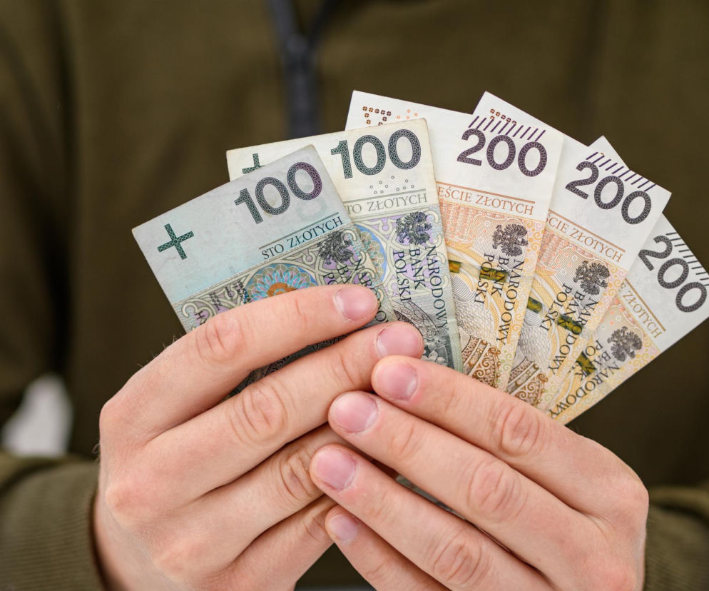 Przez ten szczegół można stracić 800+. Wielu rodziców go przeocza