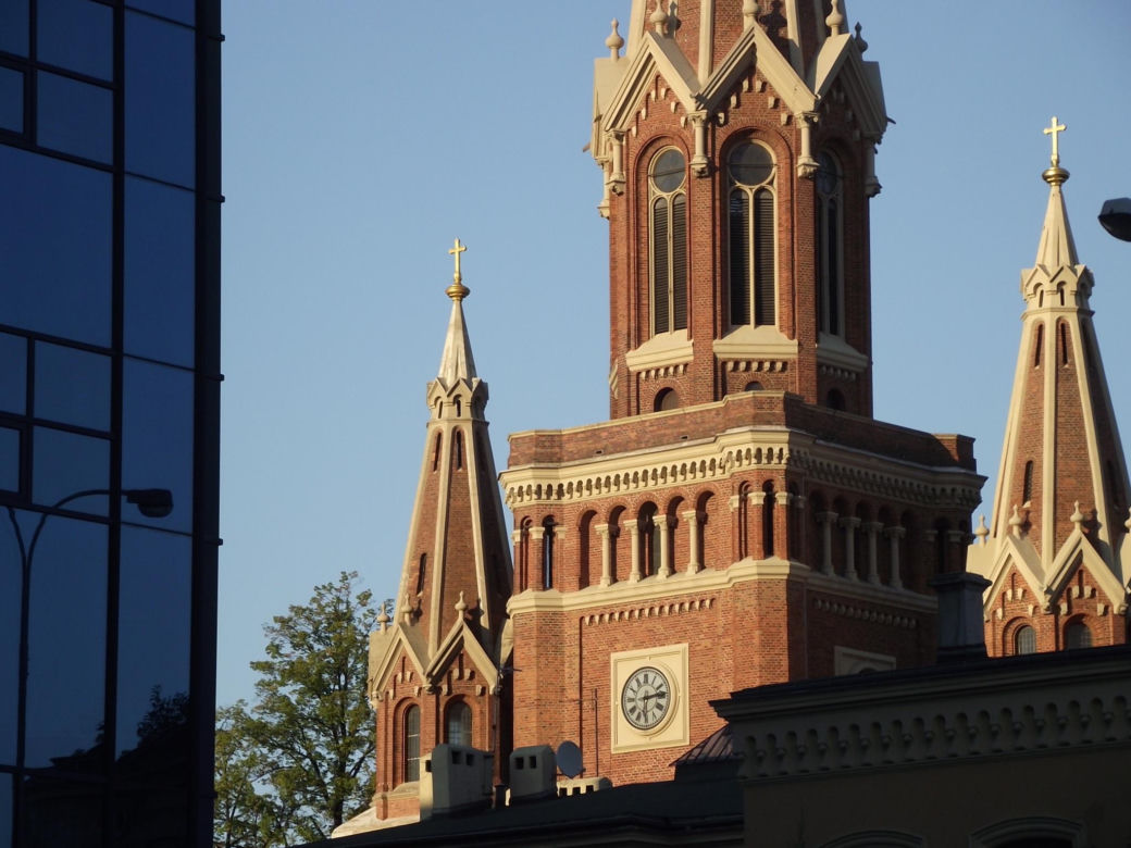 Łódź. Kościół  pw. Najświętszego Imienia Jezus