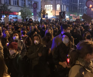 Protest kobiet w Katowicach. Tłumy strajkują przeciwko zakazowi aborcji
