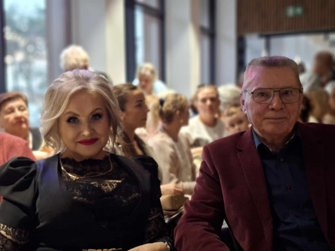 Starachowice. Moda, która nie zna metryki! Międzypokoleniowe show w Centrum Kreatywności Pałacyk