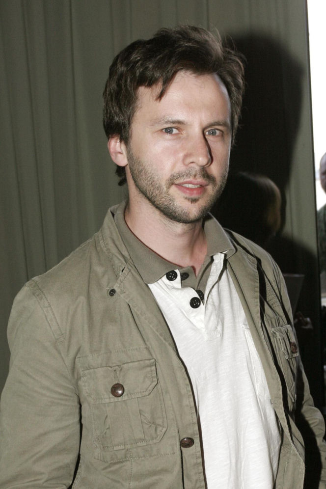 "Siłacza" śpiewała cała Polska, potem zniknął. Co po 20 latach porabia Marcin Rozynek?