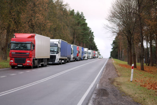 Tiry na drodze krajowej nr 19