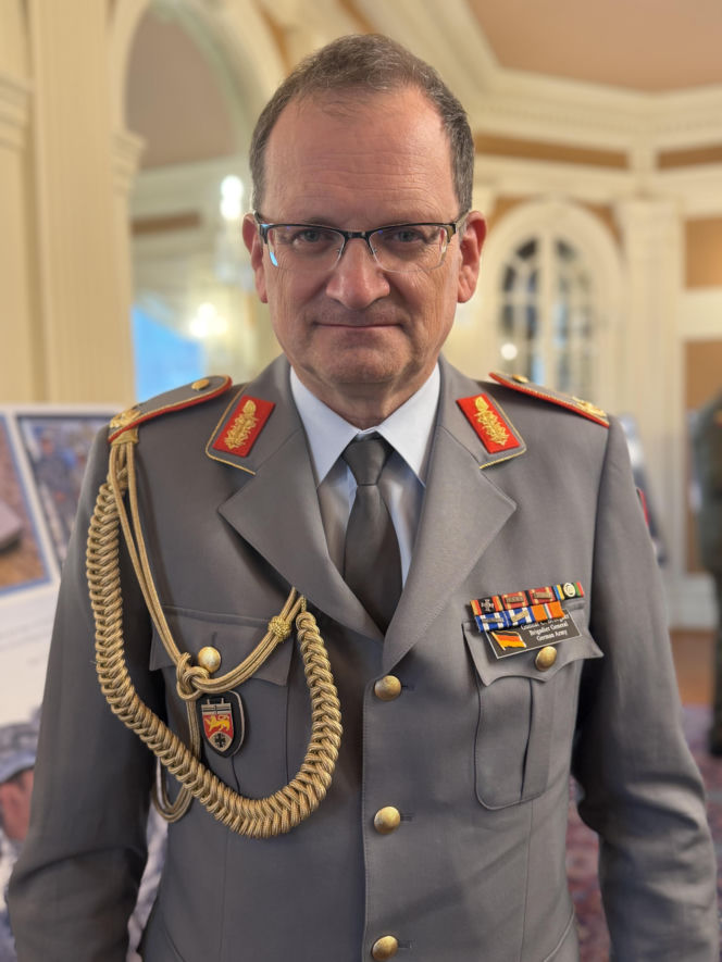 Wręczenie Krzyża Wielkiego Orderu Zasługi RP rodzicom Michaela Ollisa w Waszyngtonie, DC