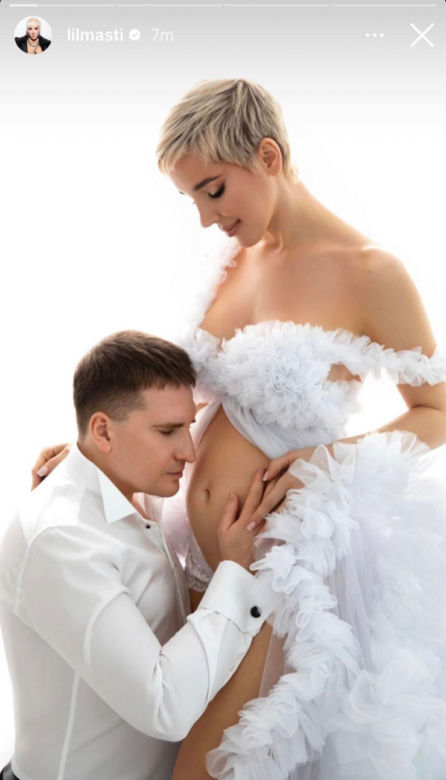 Lil Masti w ciąży! Zdjęcie z ukochanym wzruszy do łez