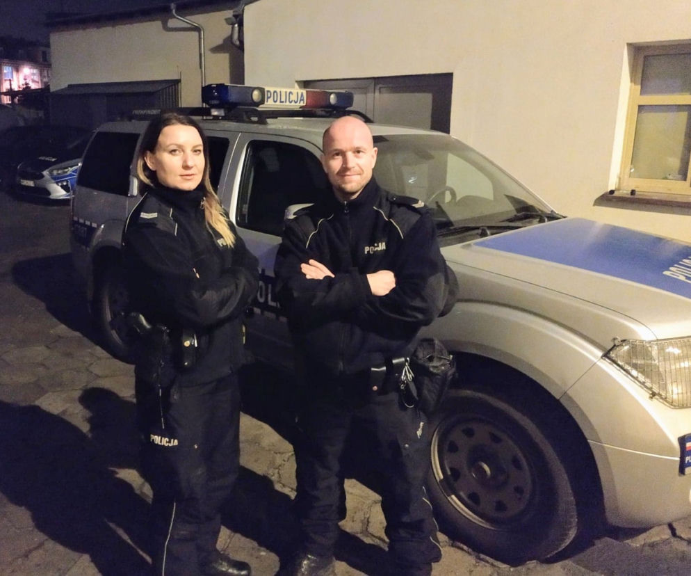 Poród zaczął się nieoczekiwanie. Do szpitala przyszłych rodziców pilotowała policja!