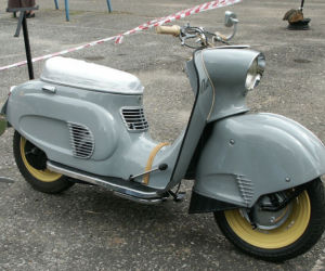 Skuter Osa